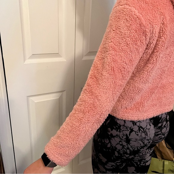 Shein Teddy Fuzzy Bear Crop Hoodie Sweater Furry Super Soft, Warm, Cozy S 11/12Y - Picture 3 of 10